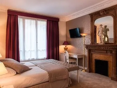 Princesse Caroline Paris