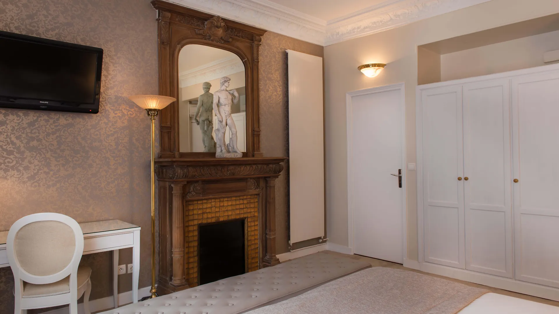 Hotel Princesse Caroline Paris