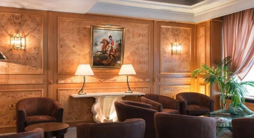 Princesse Caroline Paris Hotel